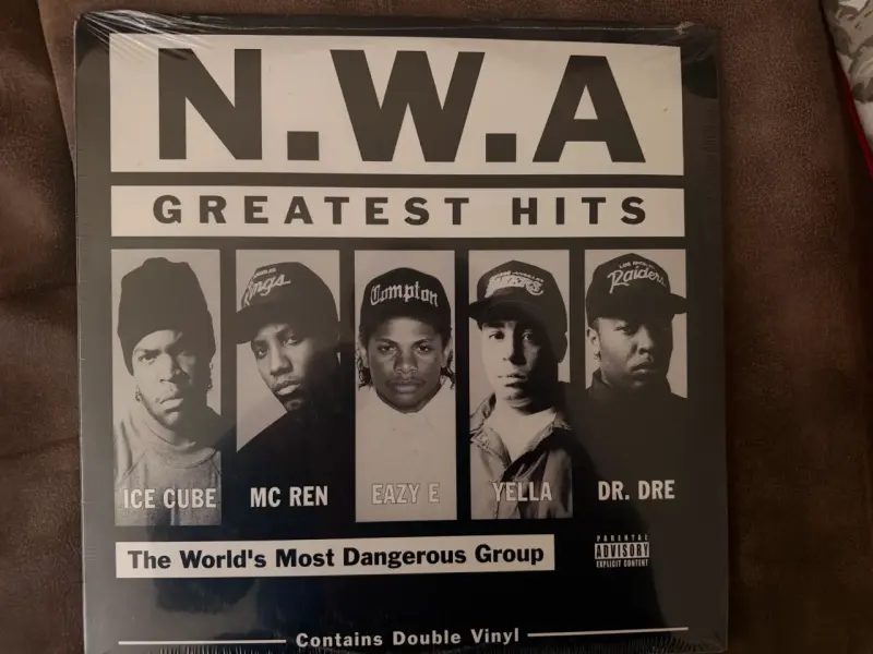 Vinyl N.W.A Greatest Hits y Straight Outta Compto - 5