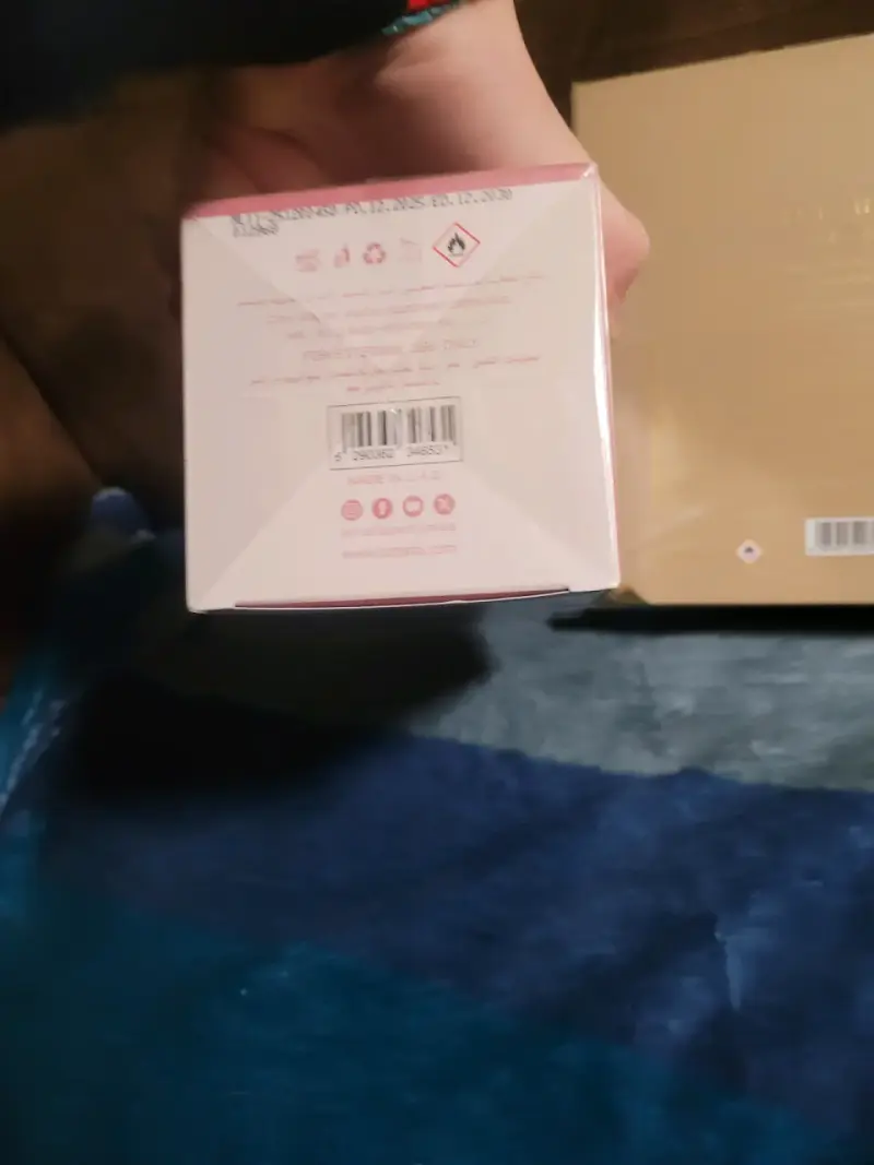 Set de perfumes Lattafa Yara y Eclaire - 4