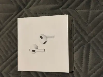 Auriculares inalámbricos con estuche de carga - miniatura 3