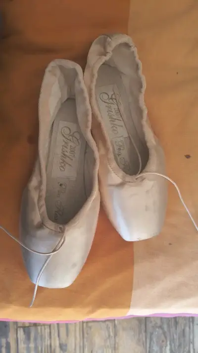Zapatillas de ballet con punta marca grishko - miniatura 2