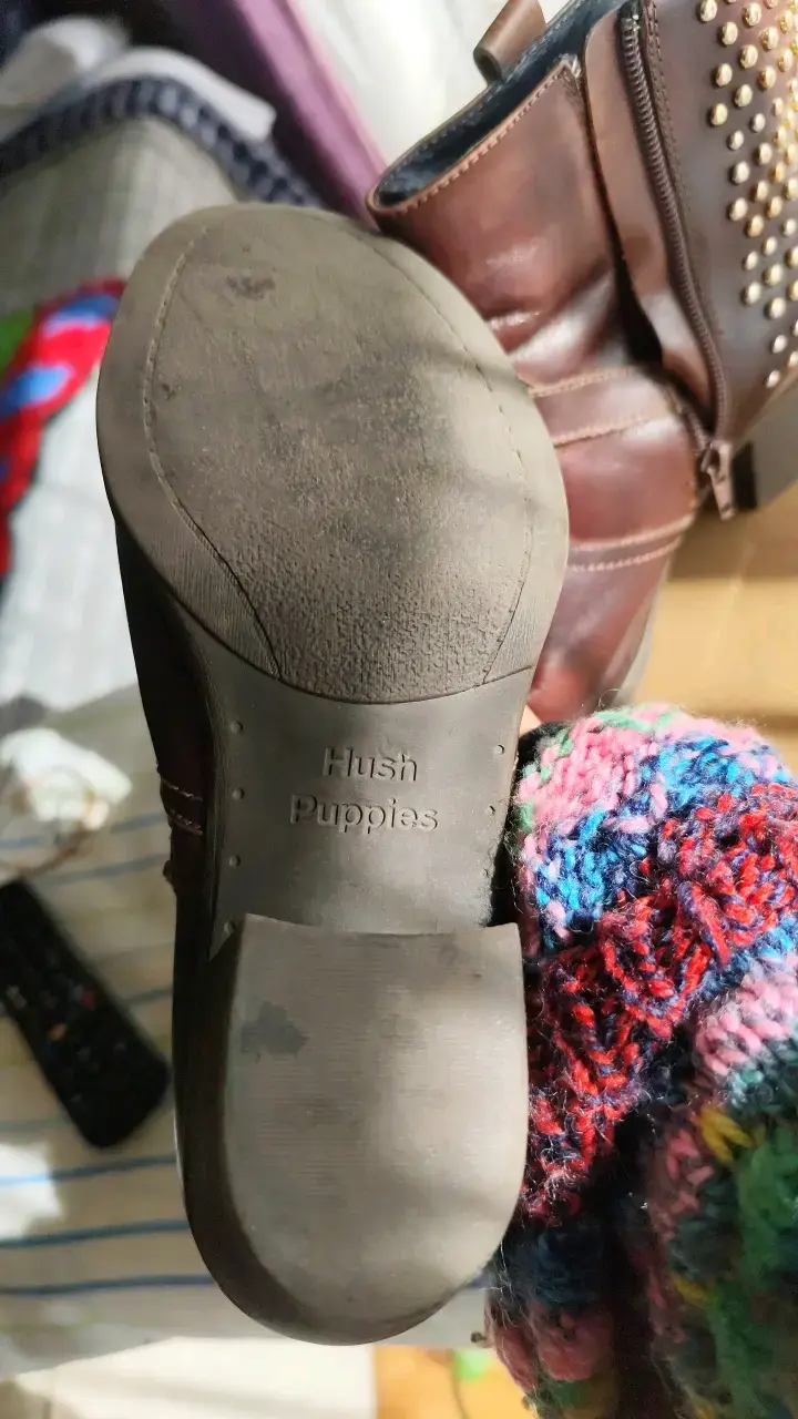 Botines de cuero marrón con tachas - 3