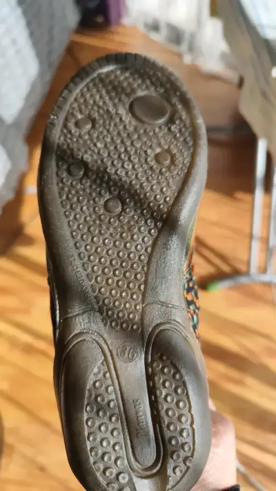 Zapatos planos de cuero y tela estampada - miniatura 3