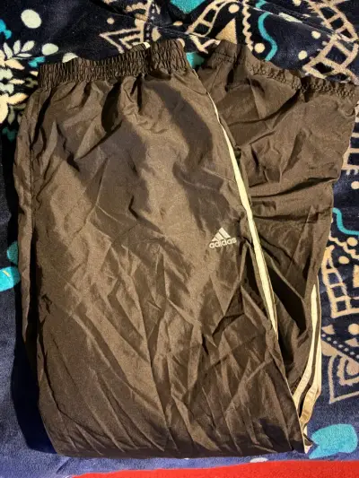 Pantalones deportivos Adidas negros unisex - miniatura 1