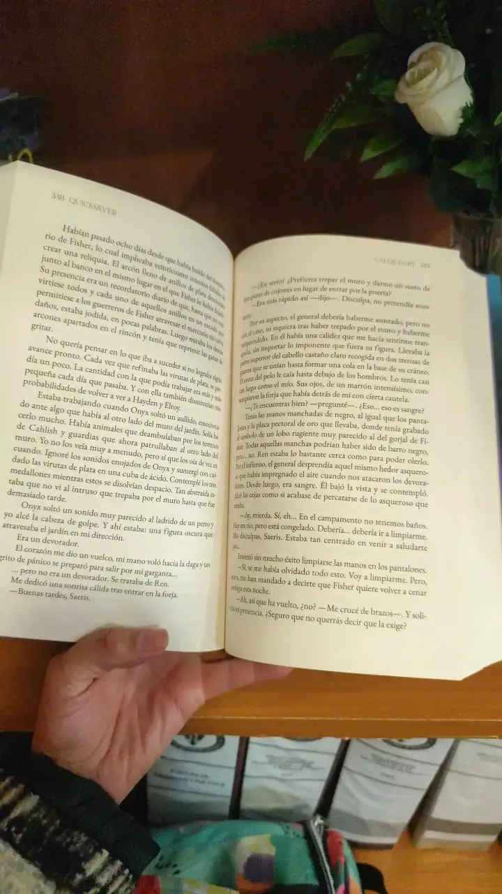 Libro Quicksilver de Callie Hart - 3