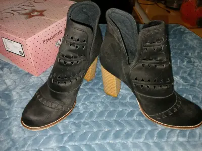 Botines negros de tacón alto Dancy - miniatura 1