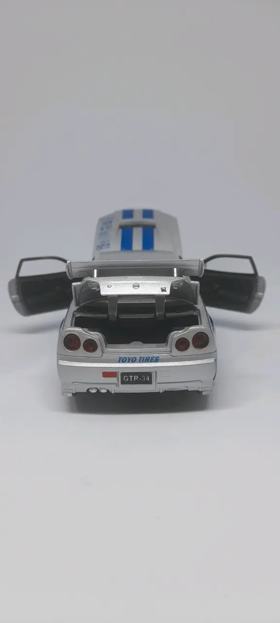 Nissan Skyline Gtr R34 Auto a Escala 1:32 - 4