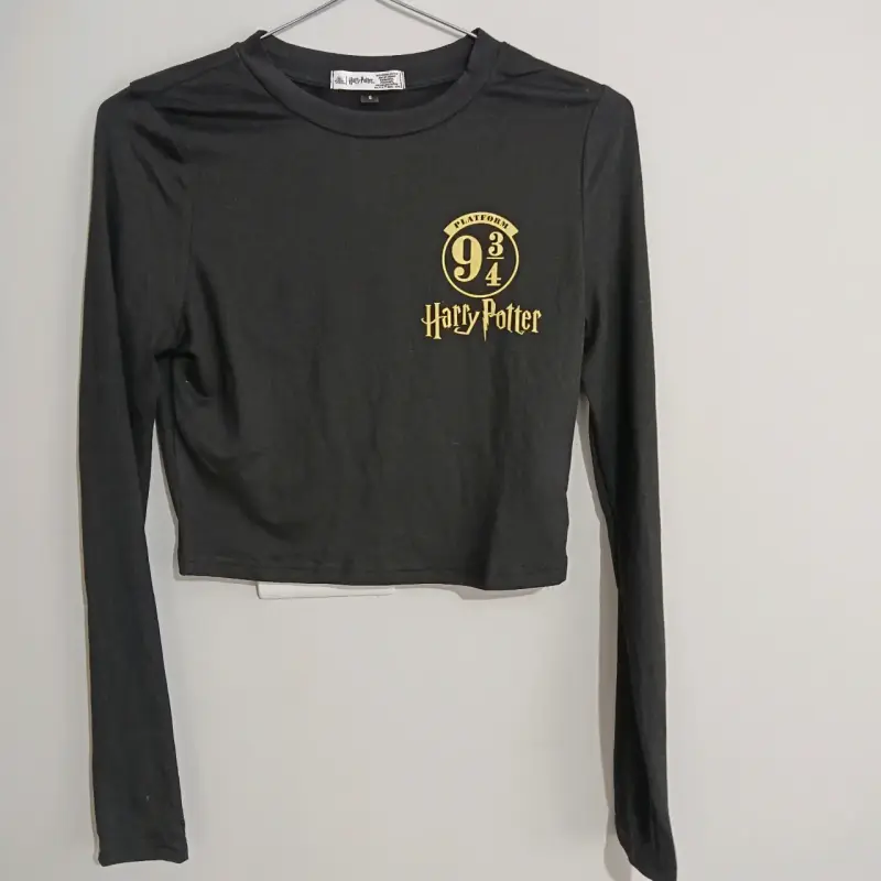 Polera Harry Potter negra talla S - 2