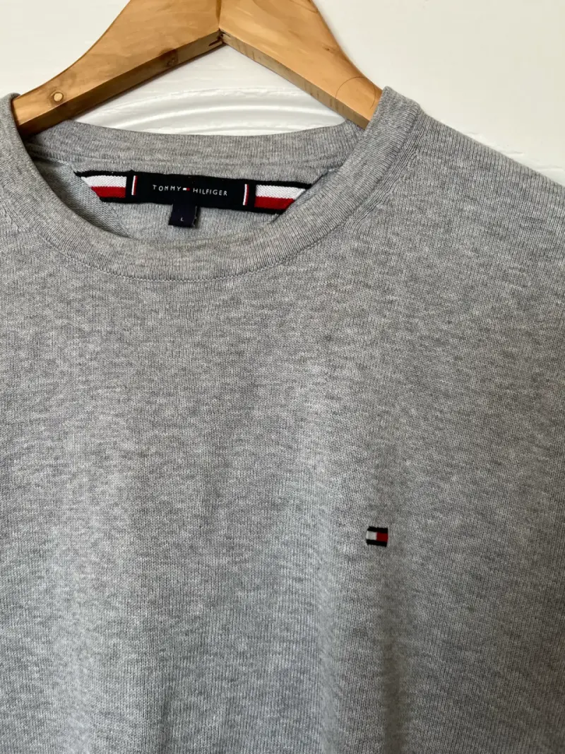 Suéter gris Tommy Hilfiger para hombre - 2