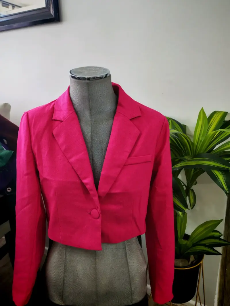 Blazer corto fucsia