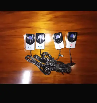 Lector de huella digital HID compacto - miniatura 2