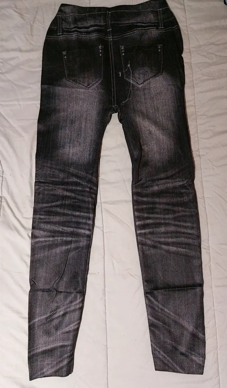 Leggins ajustados con diseño - 2