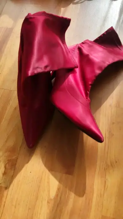 Botines fucsia tacón alto elegantes - miniatura 1
