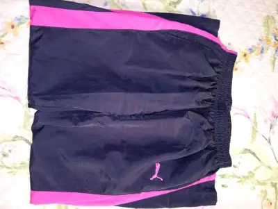 Pantalón deportivo Puma negro y rosado talla 38 - miniatura 1