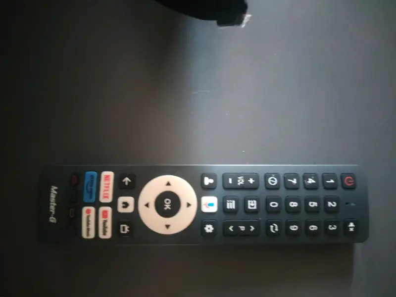 Televisor LED Master-G 40 pulgadas - 2