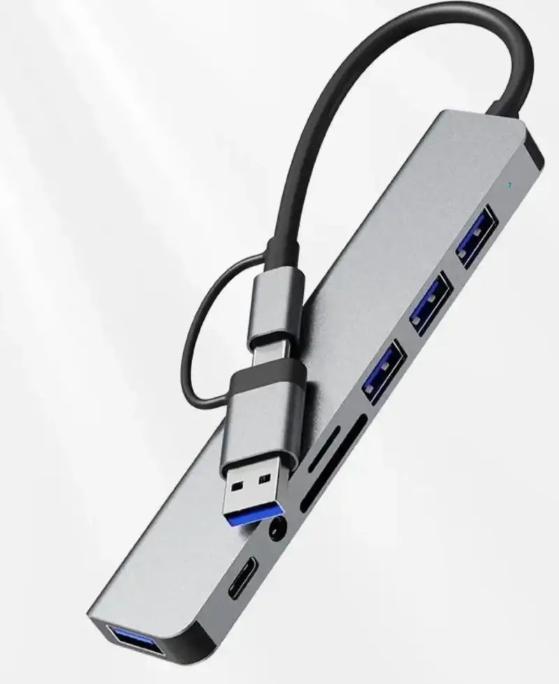 Hub USB-C multifuncional con múltiples puertos - 3