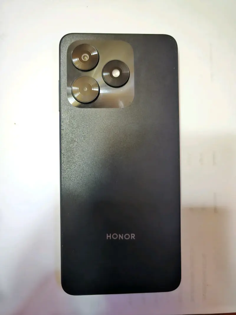 Smartphone Honor con Android en buen estado - 2