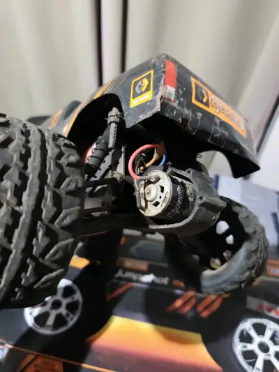 Camioneta RC HPI Jumpshot MT RWD - miniatura 4