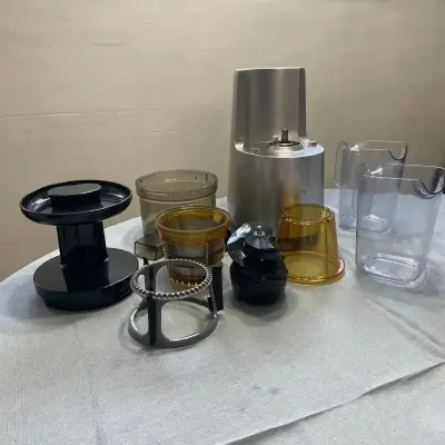 Procesadora de alimentos en frío - miniatura 2
