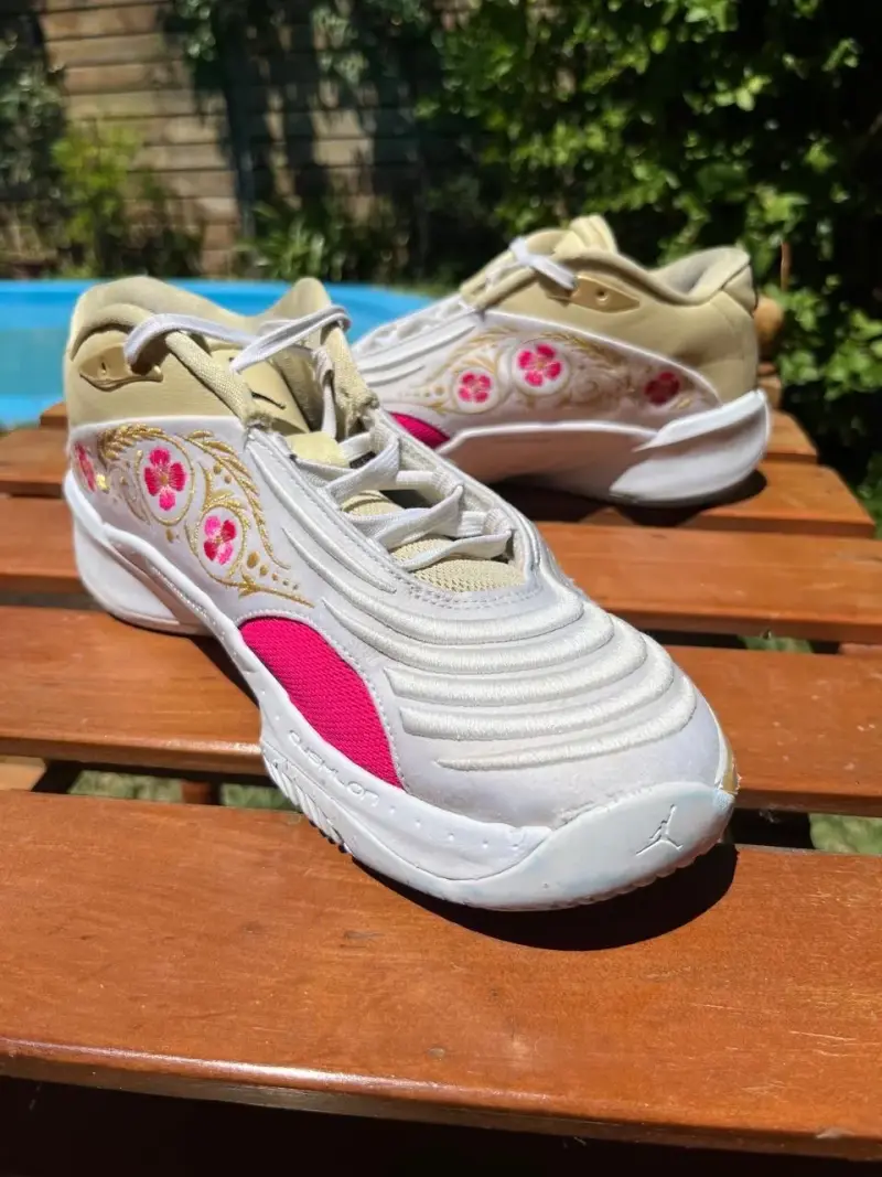 Jordan Luka 3 SE “El Matador” Talla 44 - 1