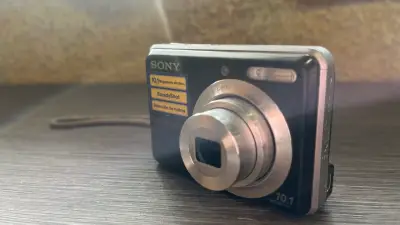 Cámara Sony Cyber-shot 10.1 MP con SteadyShot - miniatura 4