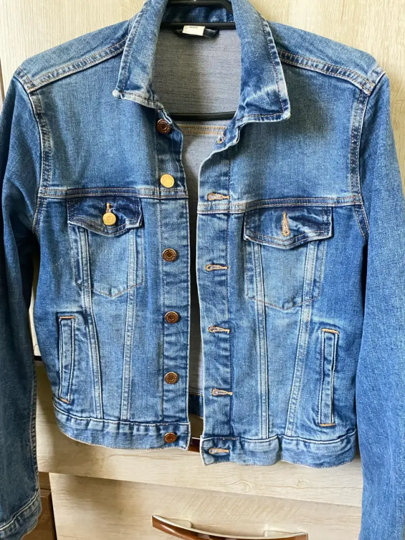 Chaqueta de mezclilla azul para mujer - 2