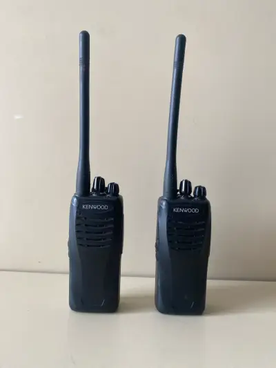 Radios Kenwood portátiles - miniatura 1