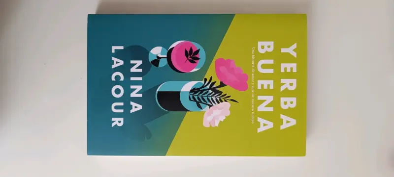 Libro 'Yerba Buena' de Nina Lacour - 1