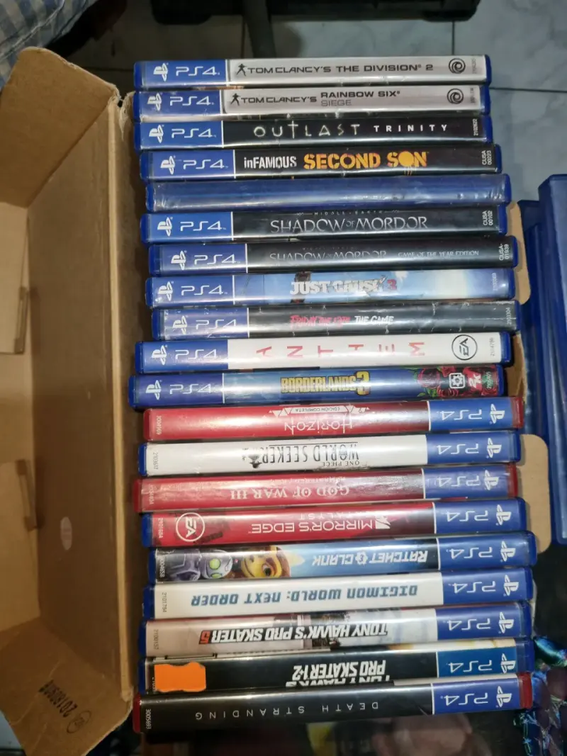 Vendo juegos  PS4 variados precios - 6