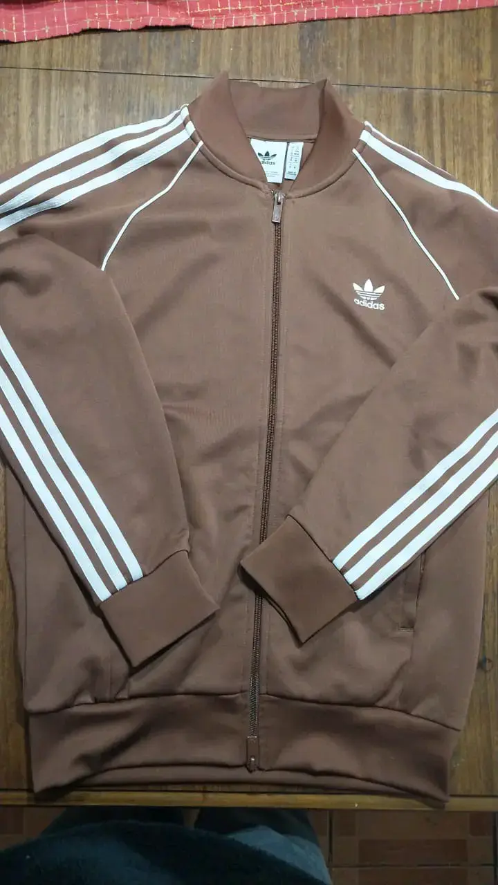 Chaqueta deportiva Adidas marrón con rayas - 1