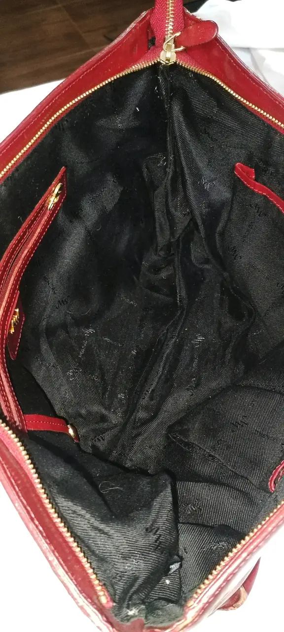 Bolso de cuero rojo elegante - 4