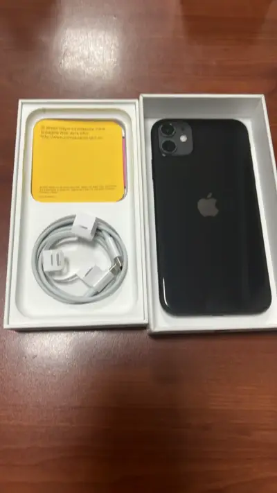 iPhone 11 en caja original negro - miniatura 4