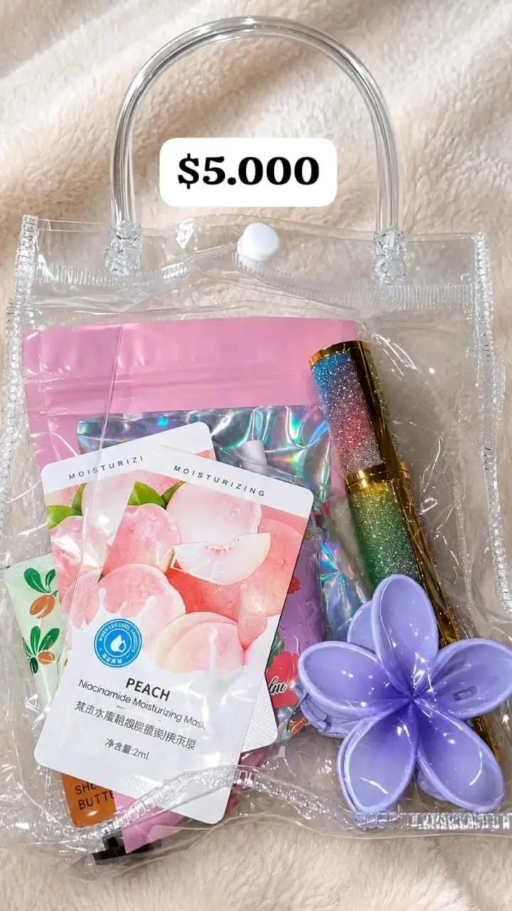 Set de belleza con accesorios y cremas - 3