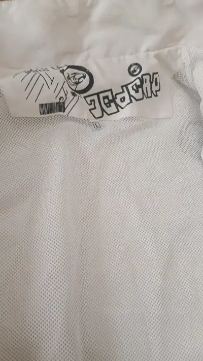 Chaqueta blanca deportiva  y2k - miniatura 4
