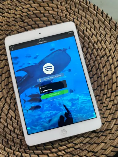 iPad Mini 1 16GB WiFi en buen estado - miniatura 4