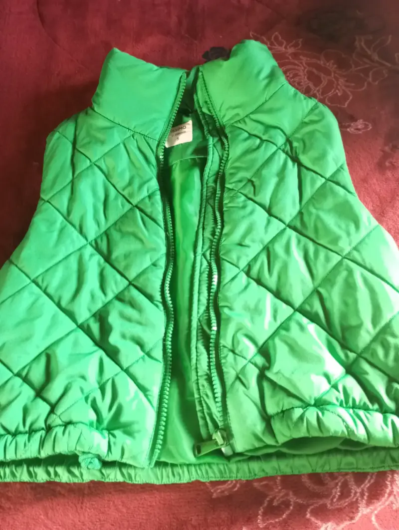 Chaleco acolchado verde para mujer talla S - 1