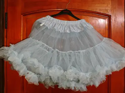 Falda tutú infantil fucsia con lunares - miniatura 5