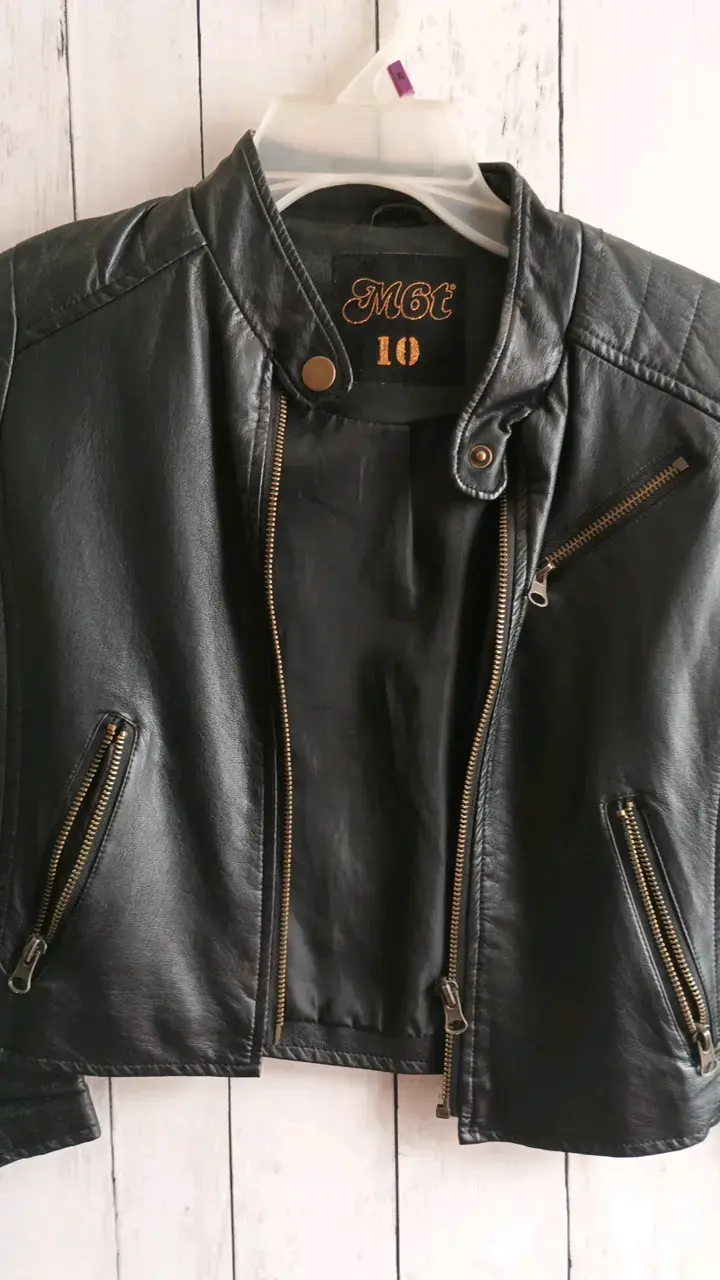 Chaqueta de cuero negra de niña - 2