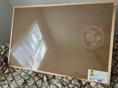 Pizarra de corcho con marco de madera 90x60 - miniatura 1