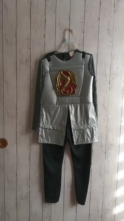 Disfraz de caballero medieval para niño - miniatura 1