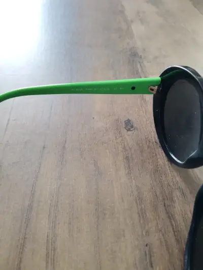 Gafas de sol redondas negro y verde Ralf lauren - miniatura 2