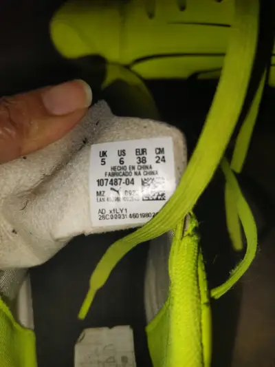 Zapatillas deportivas Puma verde neón - miniatura 2