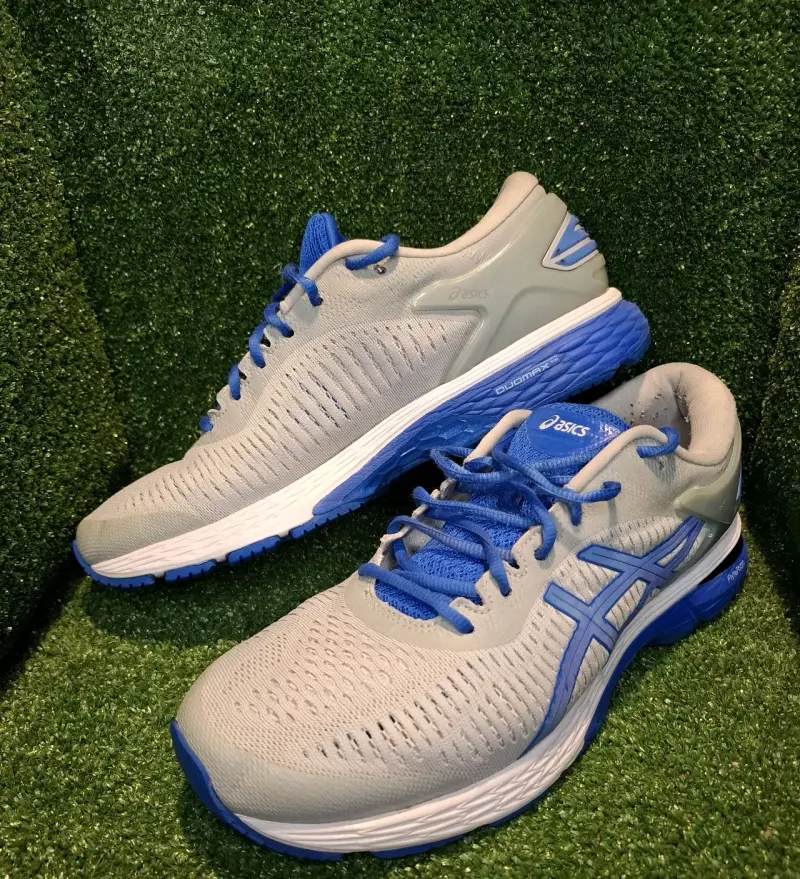 Zapatillas deportivas Asics grises y azules - 4