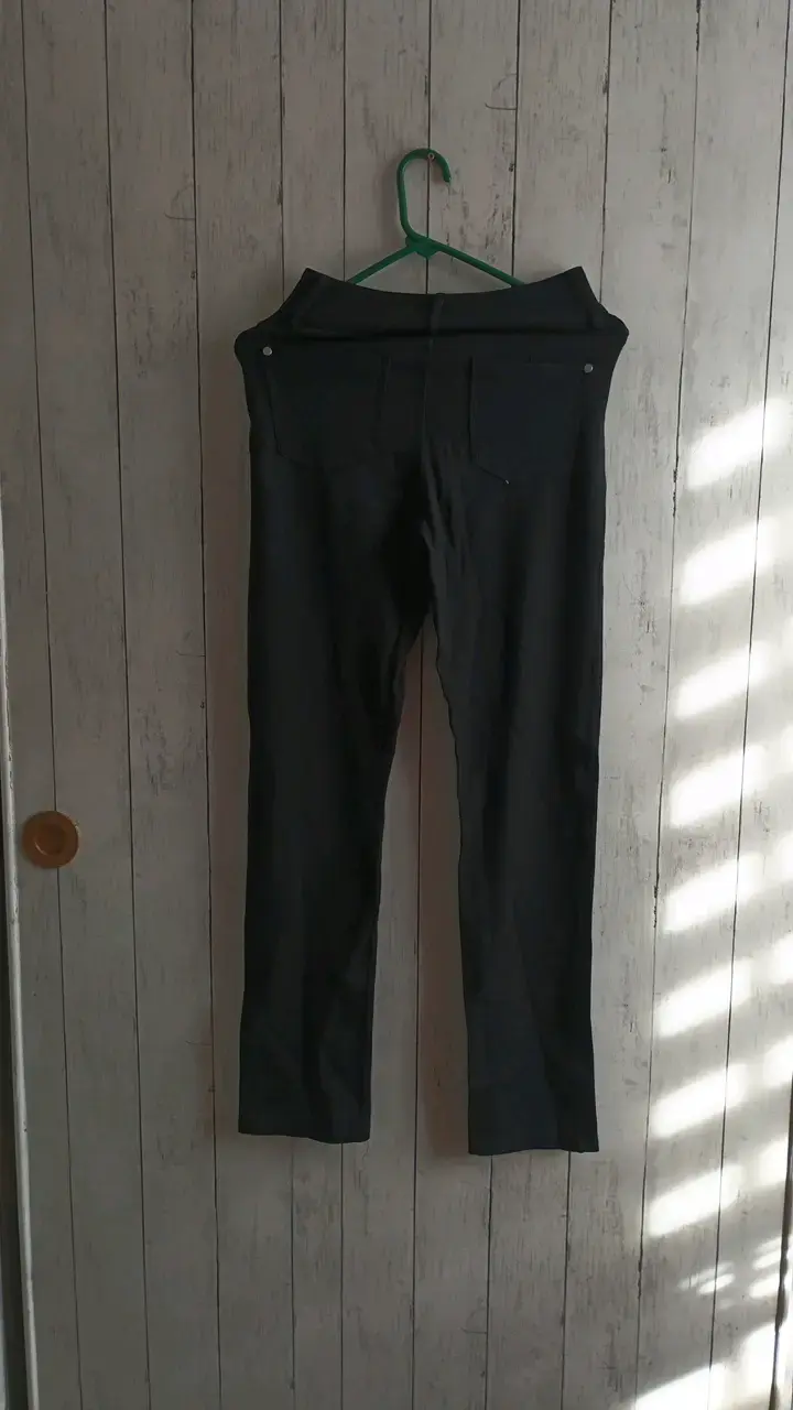 Leggins negros de mujer estilo casual - 4