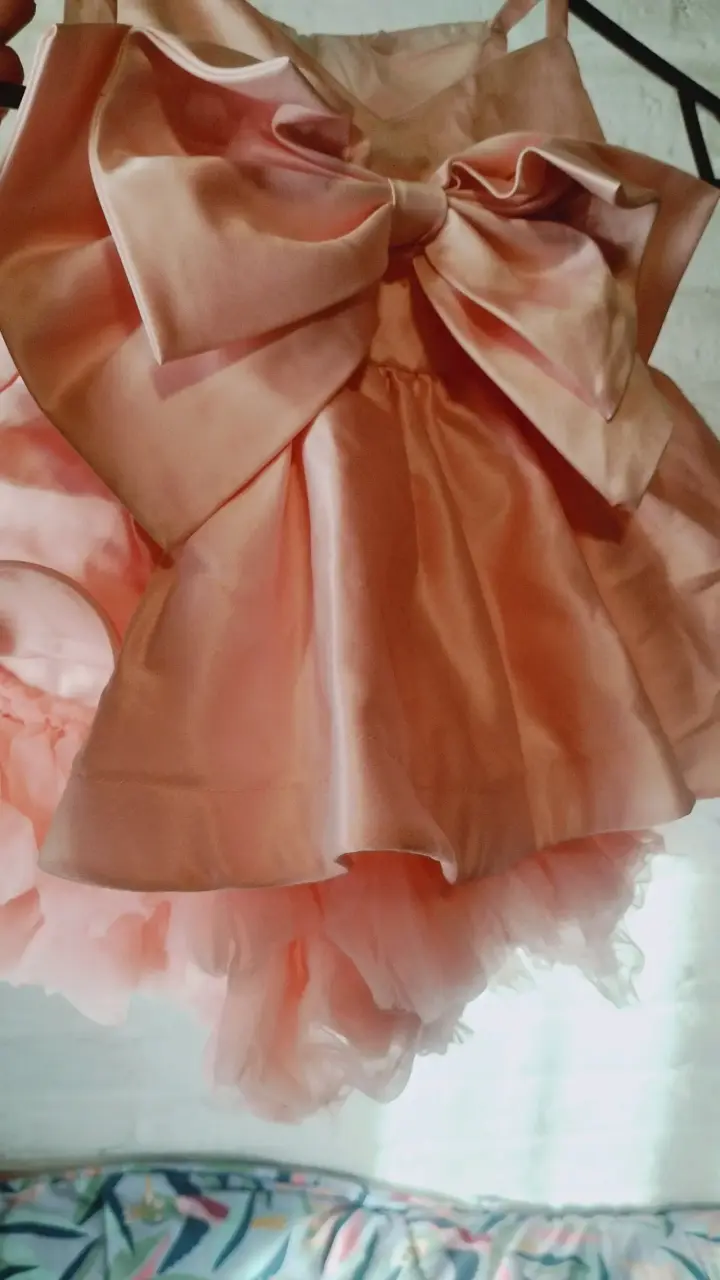 Vestido de niña rosa con lazo - 3