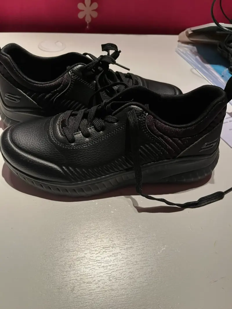 Zapatillas deportivas negras Skechers