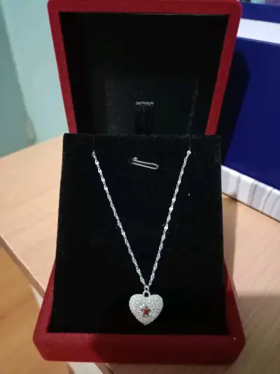 Collar de plata con dije de corazón - miniatura 6