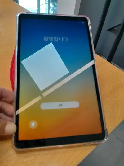 Tablet Samsung Galaxy Tab A7 en excelente estado - miniatura 1