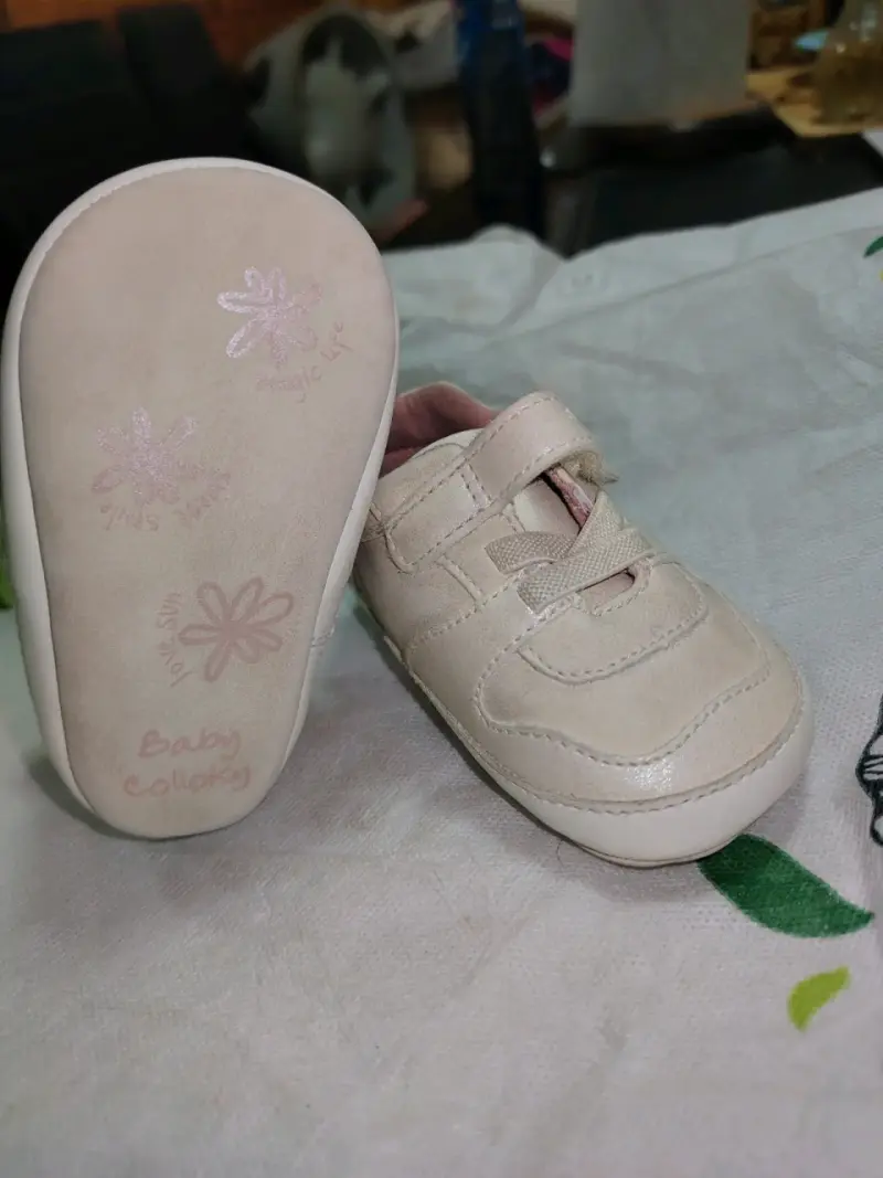 Lote de zapatitos de bebéde la talla 15 a la 17 - 3
