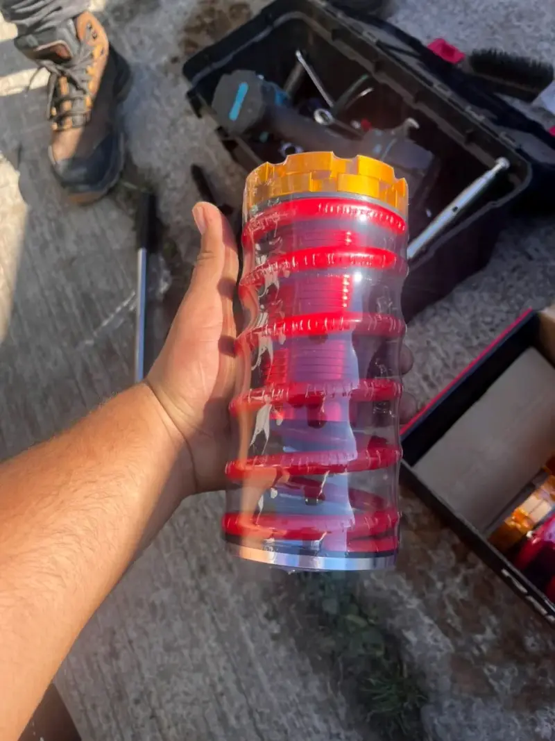 Kit de suspensión coilover ajustable rojo y dorado - 2