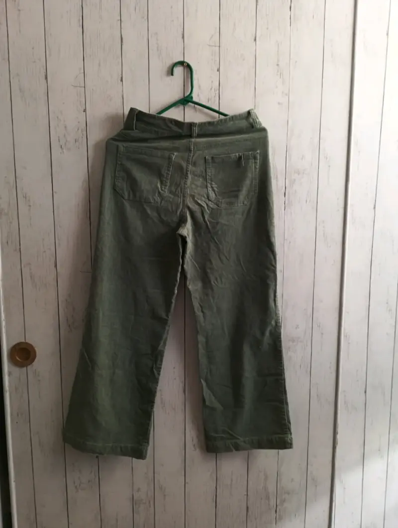 Pantalon cottele verde oliva para mujer - 3